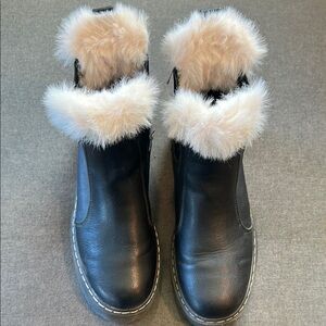 Women's Black Leather Boots with Faux Fur Trim